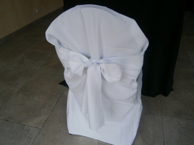 housses avec nœud décoratif